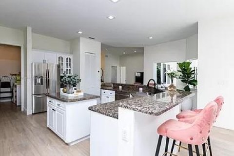 Villa ou maison à vendre à Southwest Ranches, Floride: 4 chambres, 297.01 m2 № 816117 - photo 29