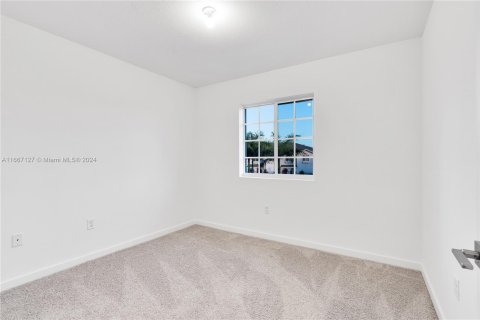 Touwnhouse à vendre à Miami Gardens, Floride: 4 chambres, 141.58 m2 № 1382001 - photo 28