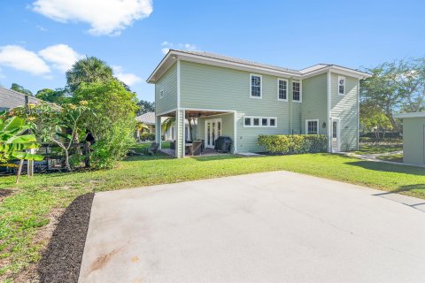 House in Jupiter, Florida 5 bedrooms, 404.68 sq.m. № 1185590 - photo 19