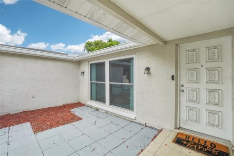 Casa en venta en Port Richey, Florida, 3 dormitorios, 133.97 m2 № 1342966 - foto 5