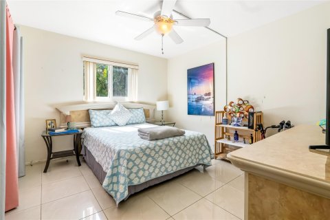 Copropriété à vendre à Pompano Beach, Floride: 2 chambres, 77.85 m2 № 1094121 - photo 6