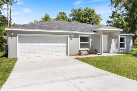 House in Citrus Springs, Florida 3 bedrooms, 126.07 sq.m. № 1344391 - photo 2