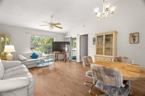 Copropriété à vendre à Hudson, Floride: 2 chambres, 84.36 m2 № 1201852 - photo 4