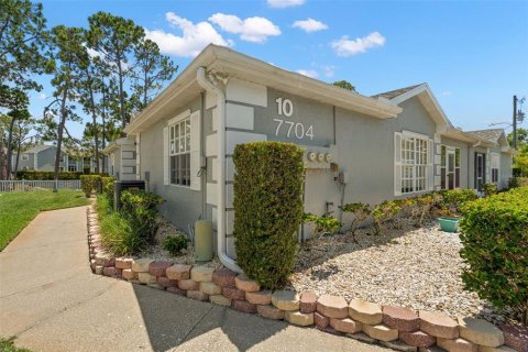 Condo in Hudson, Florida, 2 bedrooms  № 1201852 - photo 28