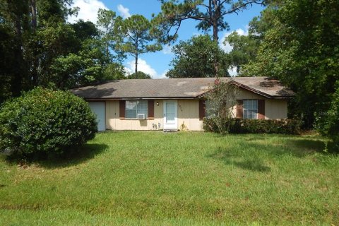 House in DeLand, Florida 3 bedrooms, 90.58 sq.m. № 1343939 - photo 1