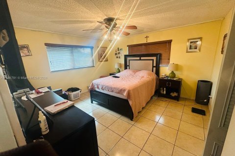 Купить кондоминиум в Дейви, Флорида 2 спальни, 88.16м2, № 1128171 - фото 6