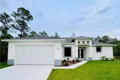 Casa en venta en Lehigh Acres, Florida, 3 dormitorios, 164.62 m2 № 1115049 - foto 1