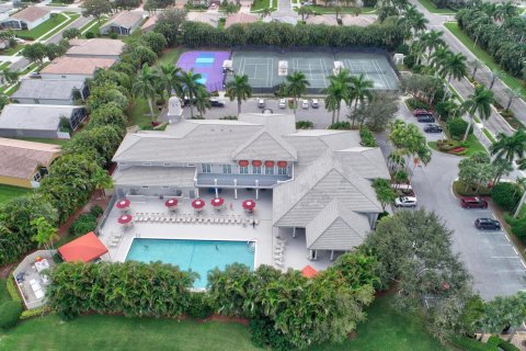 House in Boynton Beach, Florida 3 bedrooms, 184.23 sq.m. № 1118965 - photo 21