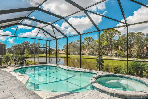 Villa ou maison à vendre à Sarasota, Floride: 2 chambres, 213 m2 № 26742 - photo 12