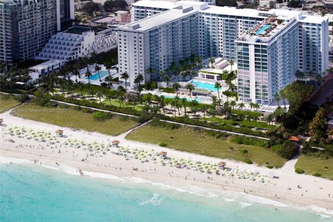 Copropriété à louer à Miami Beach, Floride: 61.32 m2 № 23873 - photo 11