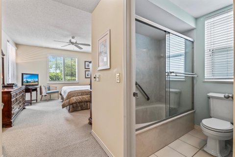 Condominio en venta en Palm City, Florida, 3 dormitorios, 181.07 m2 № 1179504 - foto 23