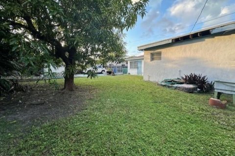 Casa en venta en Miami, Florida, 3 dormitorios, 122.35 m2 № 1410931 - foto 23