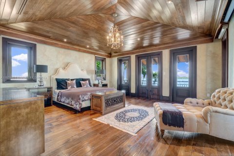 Villa ou maison à vendre à Bal Harbour, Floride: 6 chambres, 790.97 m2 № 980606 - photo 7