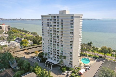 Copropriété à vendre à Tampa, Floride: 2 chambres, 124.02 m2 № 1372189 - photo 3