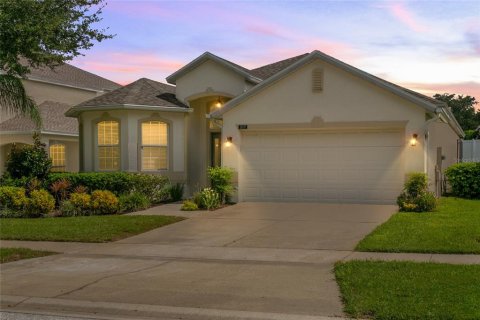 House in Davenport, Florida 4 bedrooms, 171.31 sq.m. № 1372223 - photo 2