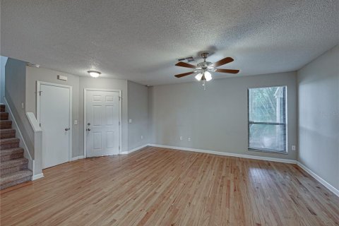 Townhouse in Lakeland, Florida 3 bedrooms, 109.35 sq.m. № 1372151 - photo 6