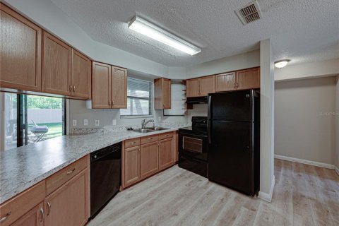 Adosado en venta en Lakeland, Florida, 3 dormitorios, 109.35 m2 № 1372151 - foto 11