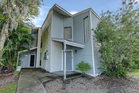 Townhouse in Lakeland, Florida 3 bedrooms, 109.35 sq.m. № 1372151 - photo 1