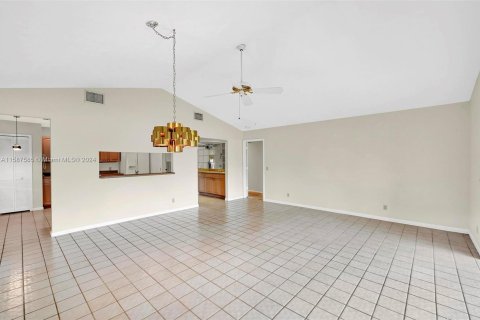 Touwnhouse à vendre à Hobe Sound, Floride: 2 chambres, 151.15 m2 № 1177951 - photo 20