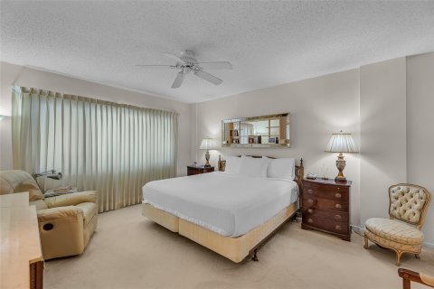 Купить кондоминиум в Форт-Лодердейл, Флорида 2 спальни, 127.18м2, № 1154591 - фото 28