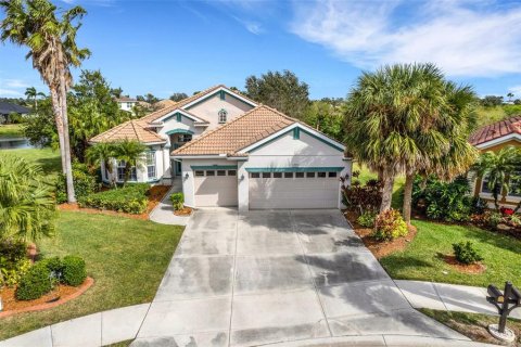 Villa ou maison à vendre à North Port, Floride: 3 chambres, 236.16 m2 № 977851 - photo 1