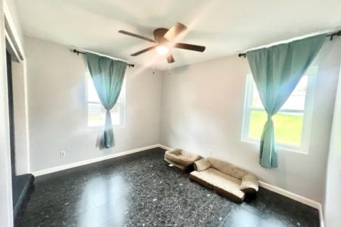 Duplex à louer à Valparaiso, Floride: 4 chambres, 179.95 m2 № 561780 - photo 11