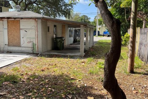 Villa ou maison à vendre à Wilton Manors, Floride: 2 chambres, 86.21 m2 № 1352093 - photo 17