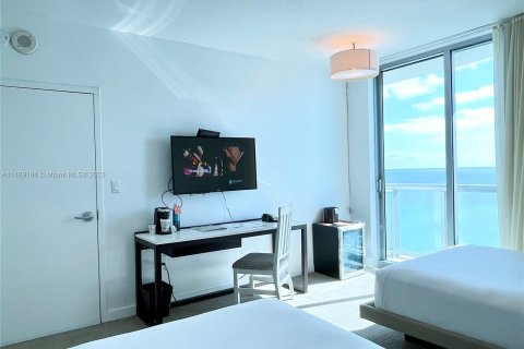 Hôtel, hôtellerie à vendre à Sunny Isles Beach, Floride: 2 chambres, 93.55 m2 № 851343 - photo 19
