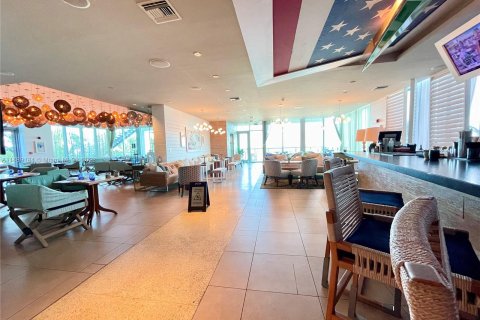 Hôtel, hôtellerie à vendre à Sunny Isles Beach, Floride: 2 chambres, 93.55 m2 № 851343 - photo 26