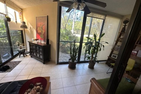 Condominio en venta en Weston, Florida, 2 dormitorios, 114.73 m2 № 1128470 - foto 16