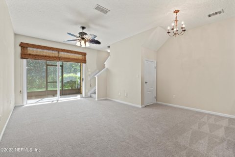 Villa ou maison à vendre à Jacksonville, Floride: 2 chambres, 127.09 m2 № 889644 - photo 5