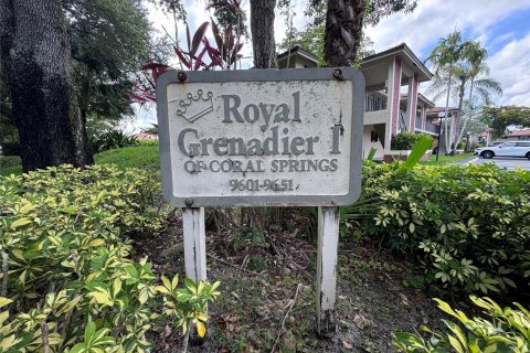 Casa en venta en Coral Springs, Florida, 2 dormitorios, 80.45 m2 № 1215958 - foto 4