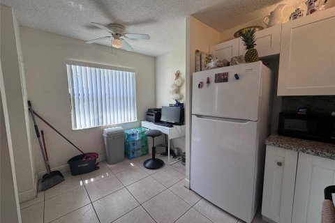 Casa en venta en Coral Springs, Florida, 2 dormitorios, 80.45 m2 № 1215958 - foto 25