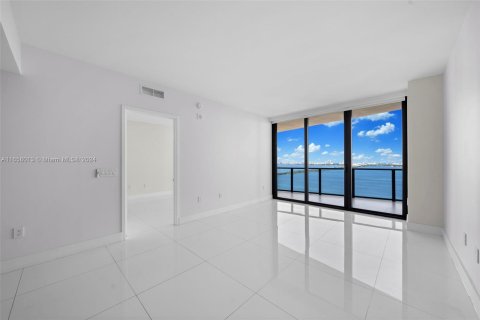 Copropriété à vendre à Miami, Floride: 2 chambres, 101.73 m2 № 1360295 - photo 7