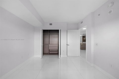 Copropriété à vendre à Miami, Floride: 2 chambres, 101.73 m2 № 1360295 - photo 15