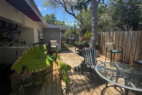 Villa ou maison à vendre à Dania Beach, Floride: 4 chambres, 125.7 m2 № 1160952 - photo 17