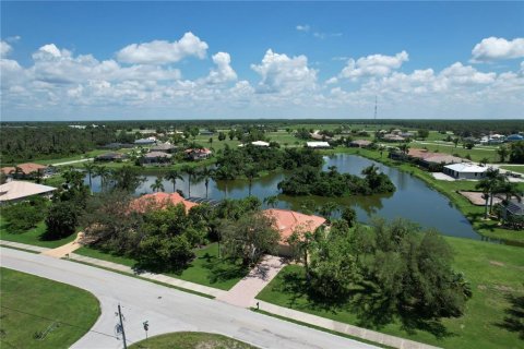 Terreno en venta en Punta Gorda, Florida № 698355 - foto 1