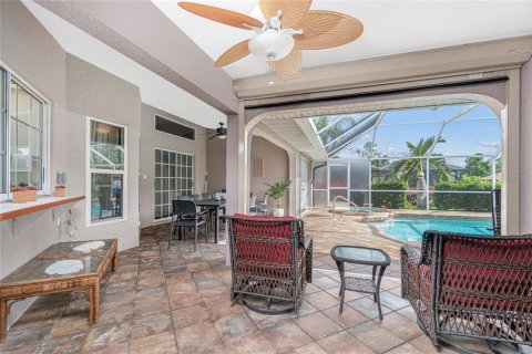 Villa ou maison à vendre à Punta Gorda, Floride: 4 chambres, 220.83 m2 № 748812 - photo 18