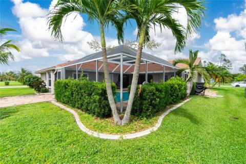 Villa ou maison à vendre à Punta Gorda, Floride: 4 chambres, 220.83 m2 № 748812 - photo 22