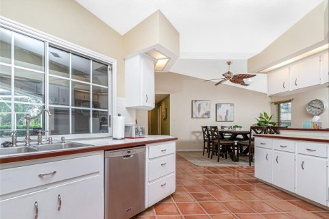 Villa ou maison à vendre à Punta Gorda, Floride: 4 chambres, 220.83 m2 № 748812 - photo 5