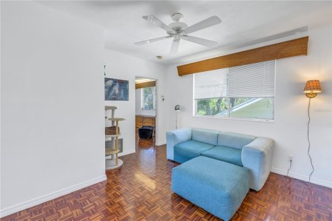 Apartamento en alquiler en Saint Petersburg, Florida, 1 dormitorio, 65.96 m2 № 1369652 - foto 6