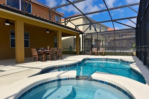 Casa en venta en Davenport, Florida, 6 dormitorios, 267.19 m2 № 1337380 - foto 18