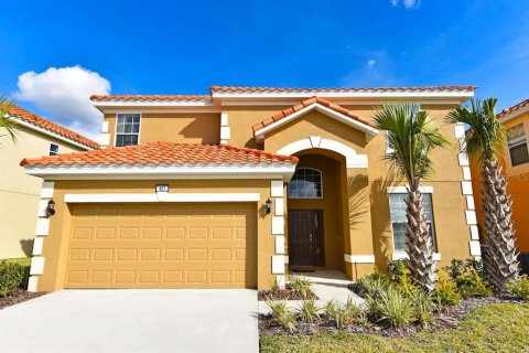 Casa en venta en Davenport, Florida, 6 dormitorios, 267.19 m2 № 1337380 - foto 1