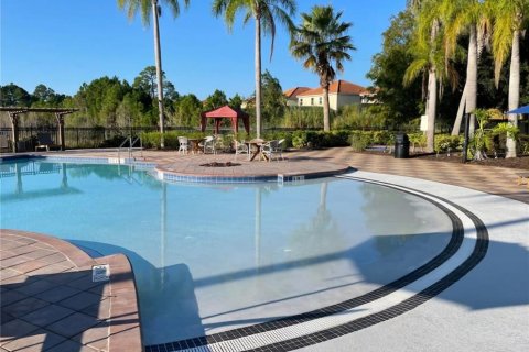 Casa en venta en Davenport, Florida, 6 dormitorios, 267.19 m2 № 1337380 - foto 26