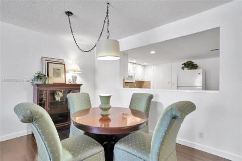 Copropriété à vendre à Hillsboro Beach, Floride: 1 chambre, 87.33 m2 № 1387958 - photo 5