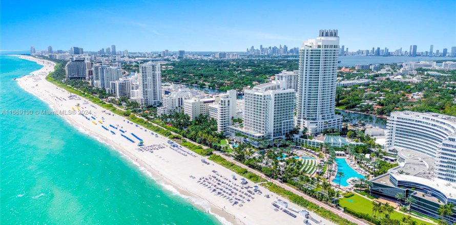 Condo in Miami Beach, Florida, 1 bedroom  № 1387873