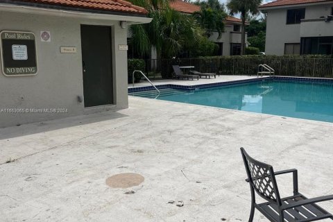 House in Coral Springs, Florida 1 bedroom, 66.89 sq.m. № 1387959 - photo 16