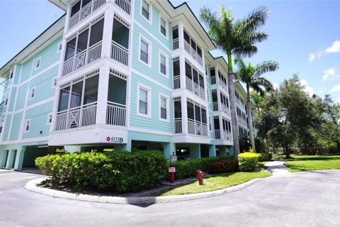 Condo in Punta Gorda, Florida, 3 bedrooms  № 1296342 - photo 1