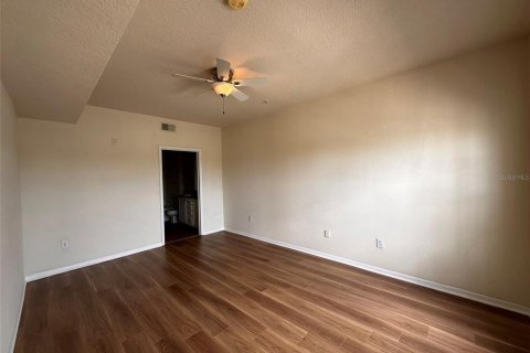 Condo in Tampa, Florida, 2 bedrooms  № 1372177 - photo 16