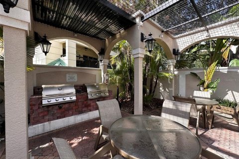 Copropriété à vendre à Tampa, Floride: 2 chambres, 135.54 m2 № 1372177 - photo 30